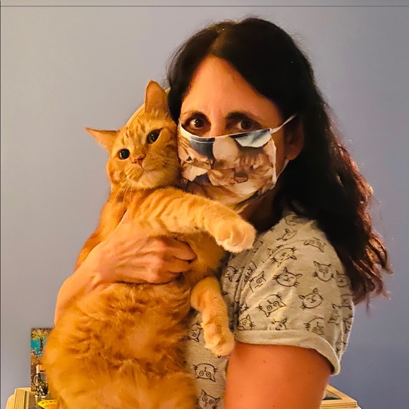 Meet your Posher, Jennifer - Picture 3 of 12